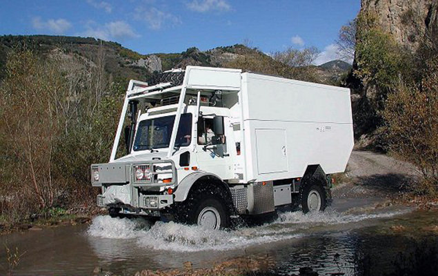 Unicat expedition vehicle